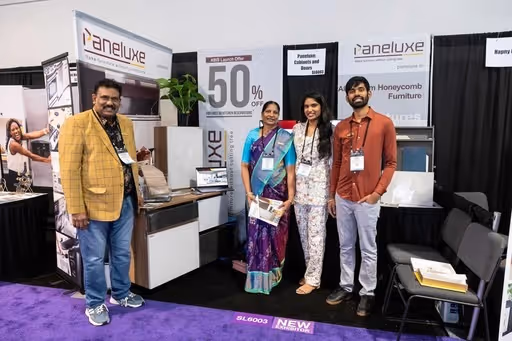 Paneluxe Team 2 Image